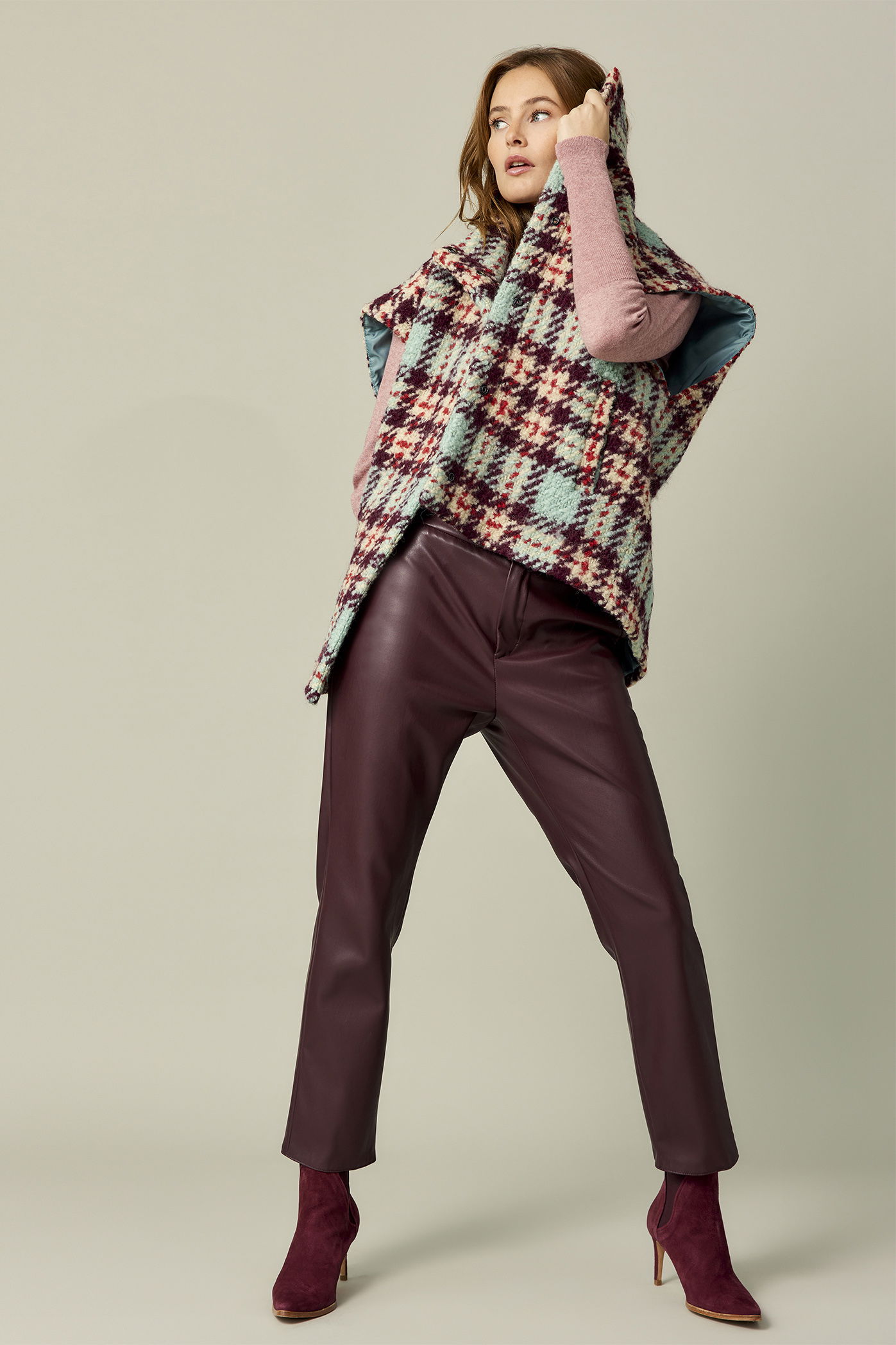 22-10_FemmeduSud_FW2223LB-x-04-0201-CORRECTIE
